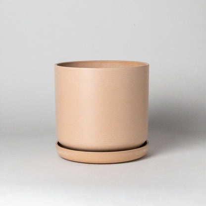Kanso Designs Planter + Saucer 9” - Black