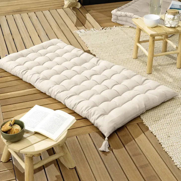 Floor Mattress with Tassels Greige