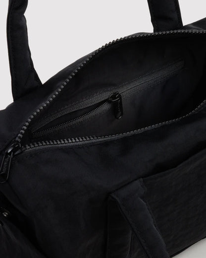 BAGGU Nylon Duffle Bag Black strap and hardware detail - PABOOM