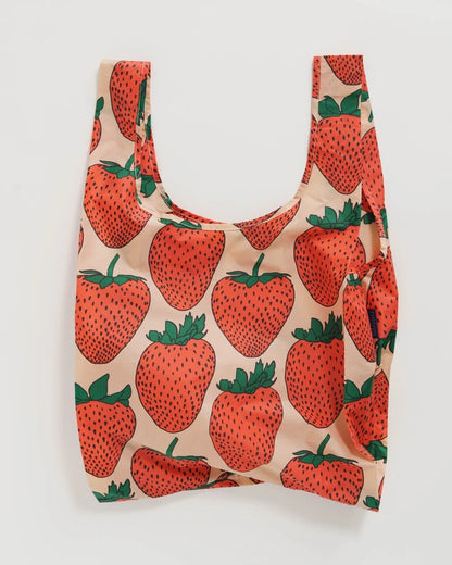 BAGGU Standard Baggu reusable bag in Strawberry print folded flat - PABOOM