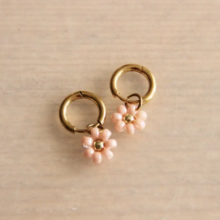 Mini Gold Hoops w/Daisy Flower - Salmon