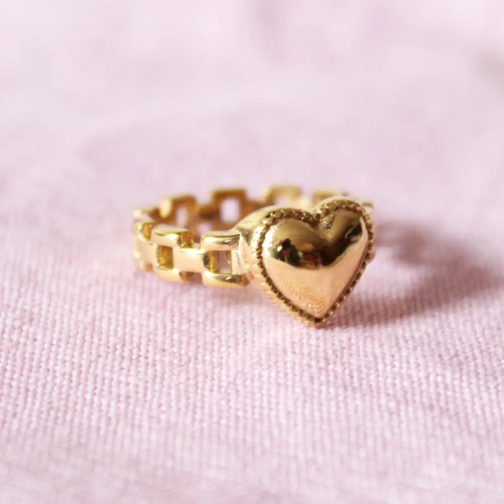 Cousins Collective - Chained Heart Ring 18K Gold Plated