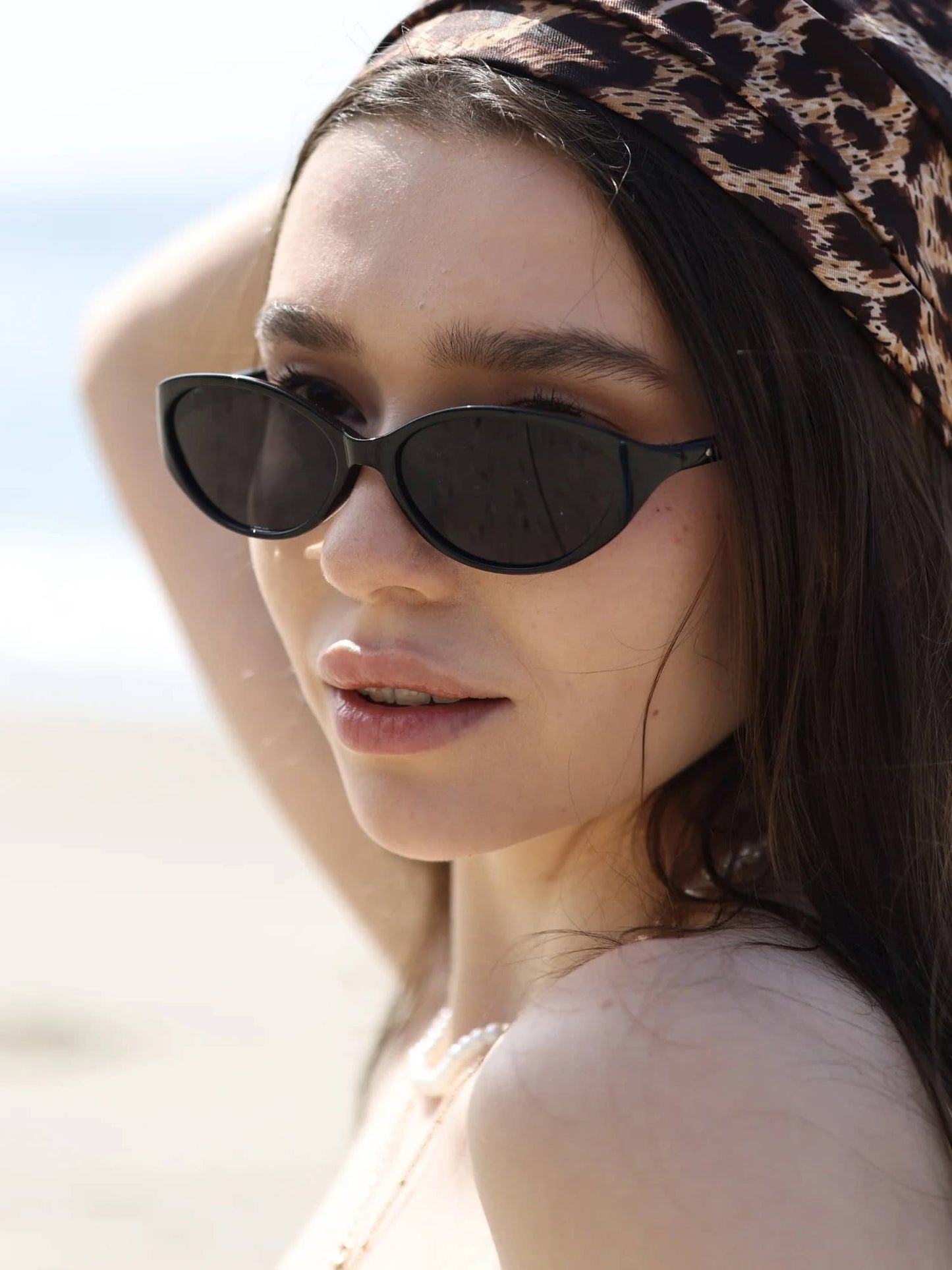 Soft Cat Eye Oval Sunglasses - Tortoise / Green Lens