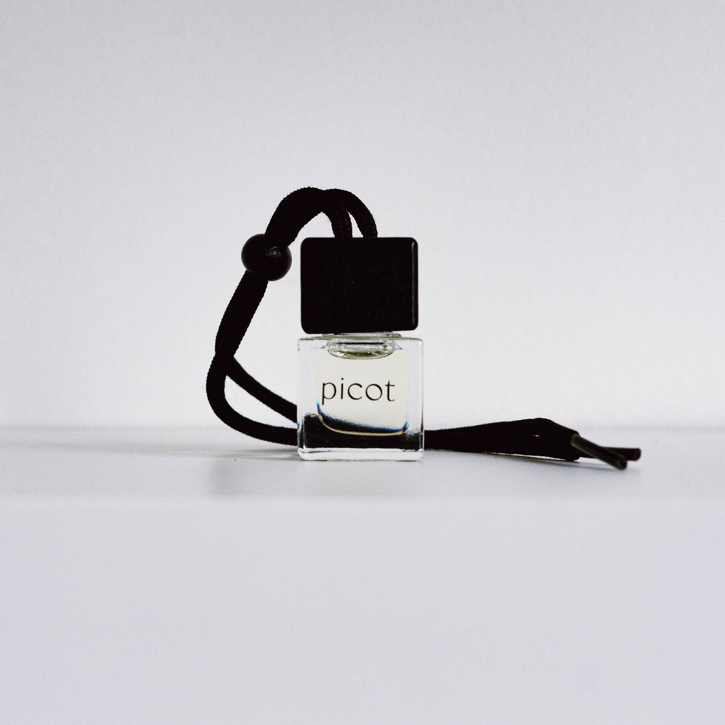 Picot Scented Car Diffuser / Room Scent - Refresh