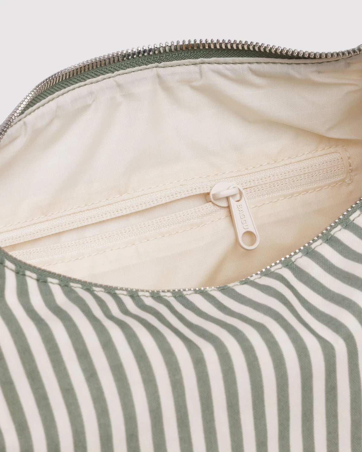 BAGGU Nylon Meringue Bag