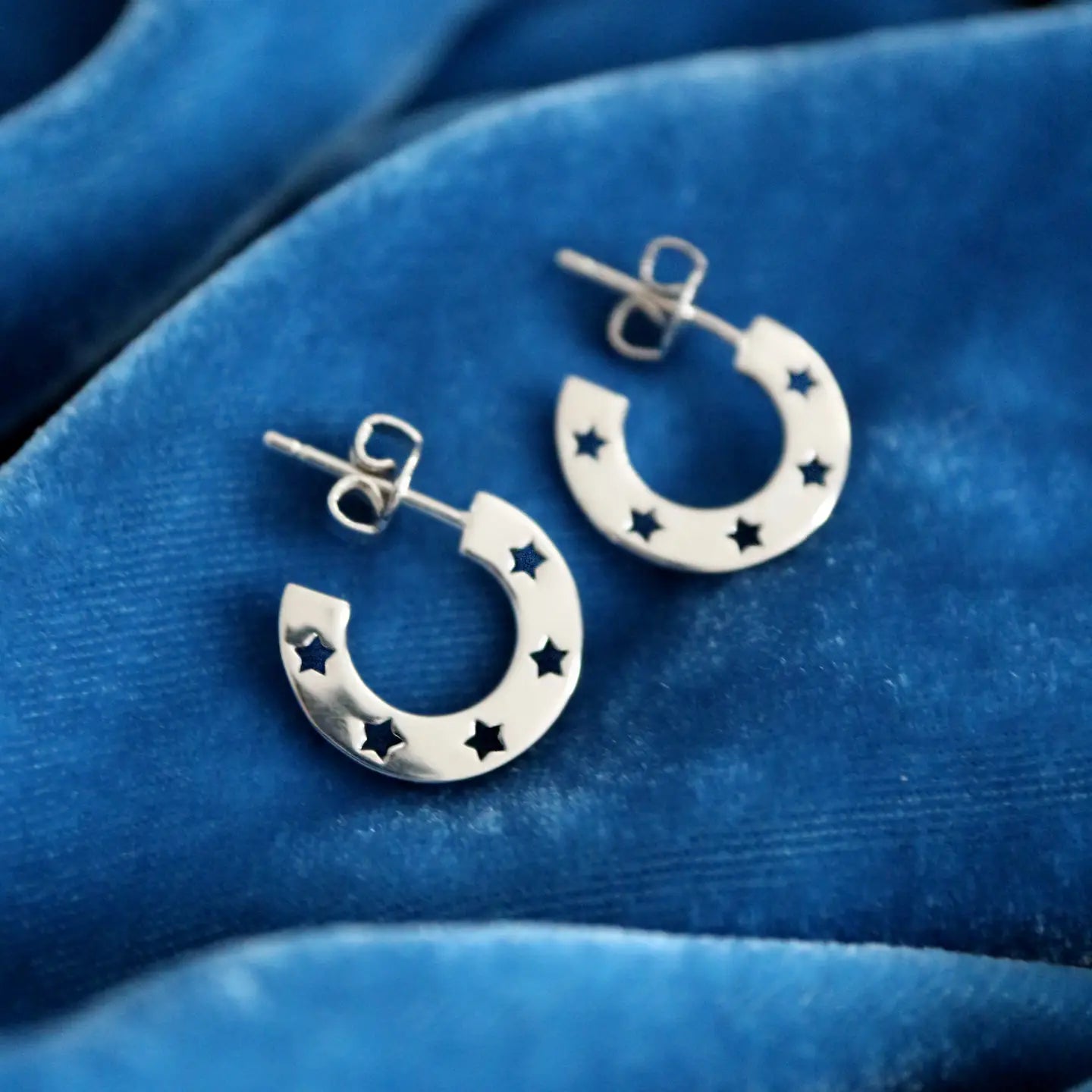 Cut Out Star Hoop Earrings Silver