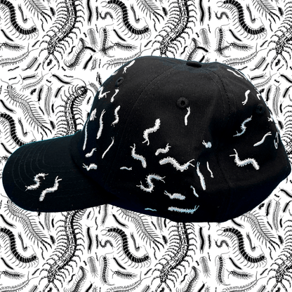 67 Centipede Hat: Black/White