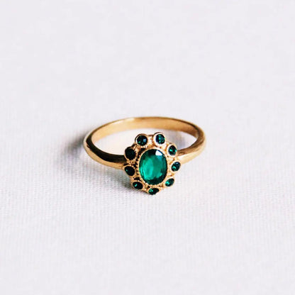 Vintage Gold Ring with Green Stone