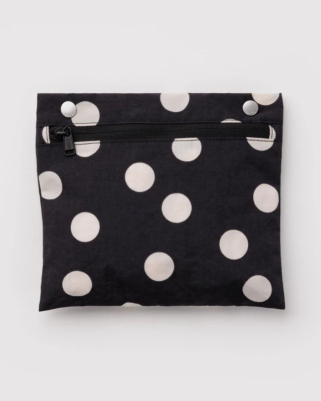 BAGGU Everyday Cloud Bag Black and Cream Polka Dot side profile - PABOOM
