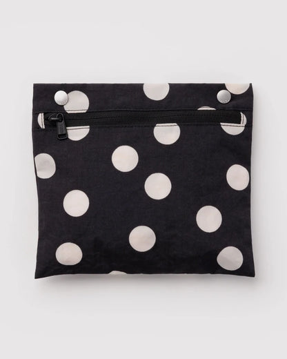 BAGGU Everyday Cloud Bag Black and Cream Polka Dot side profile - PABOOM
