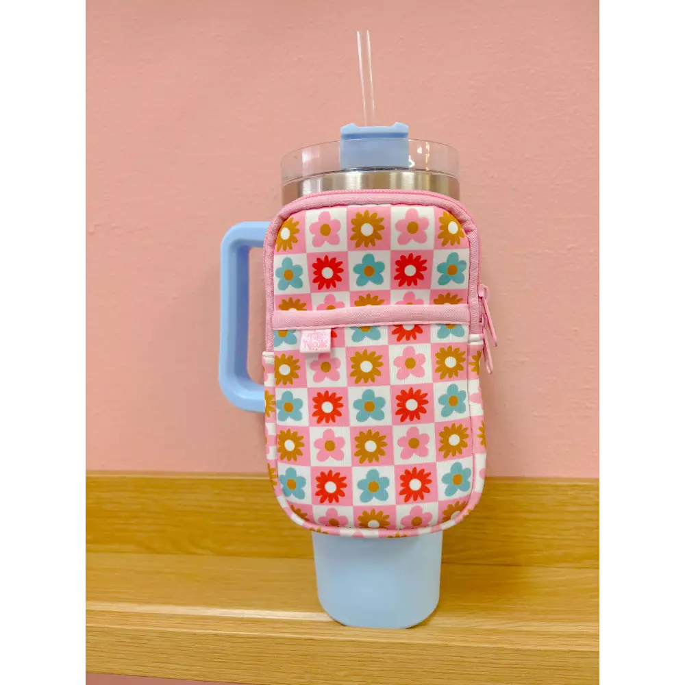 Checkered floral water bottle backpack with zip pouch and strap by Ellē Nicole – attaches securely to cup handle - PABOOM