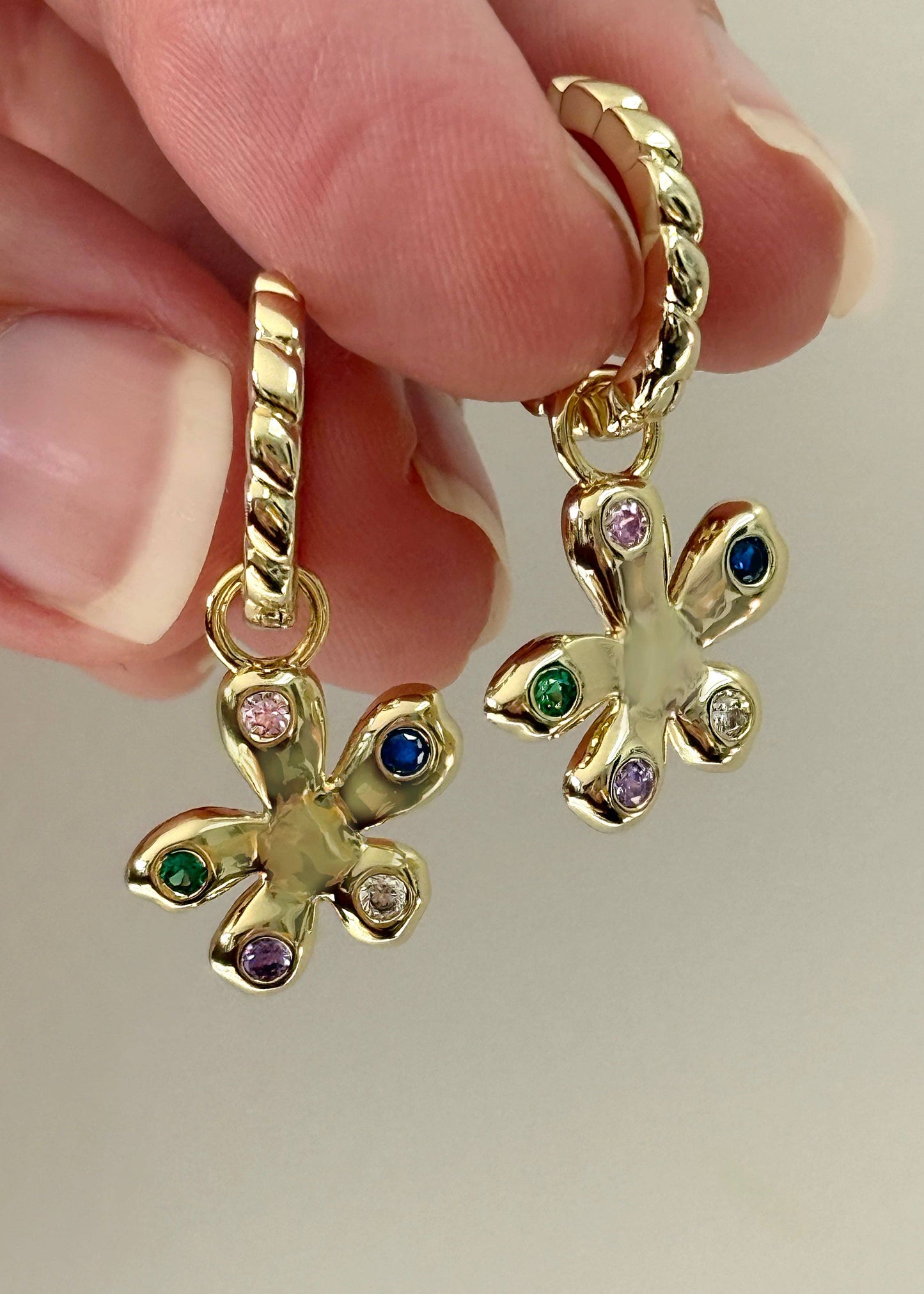 Wildflower Charm Twisted Hoop Earrings - Gold