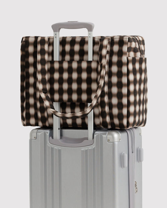 BAGGU Small Cloud Carry-On - Blurred Gingham Brown