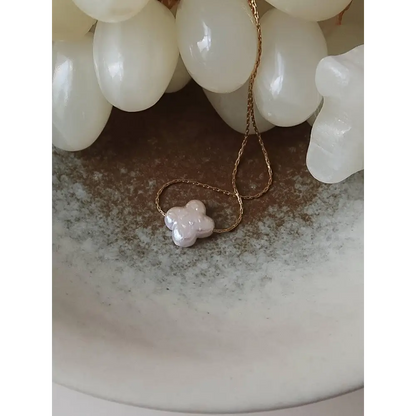 Flânerie by MAIQ - 18K Gold Non-Tarnish Freshwater Pearl Clover Heart Necklace Clover-Cloverie / Yellow