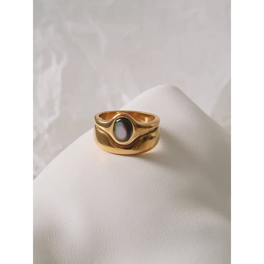 Flânerie by MAIQ - Alouette 18K Gold Non-Tarnish Stone Wave Ring