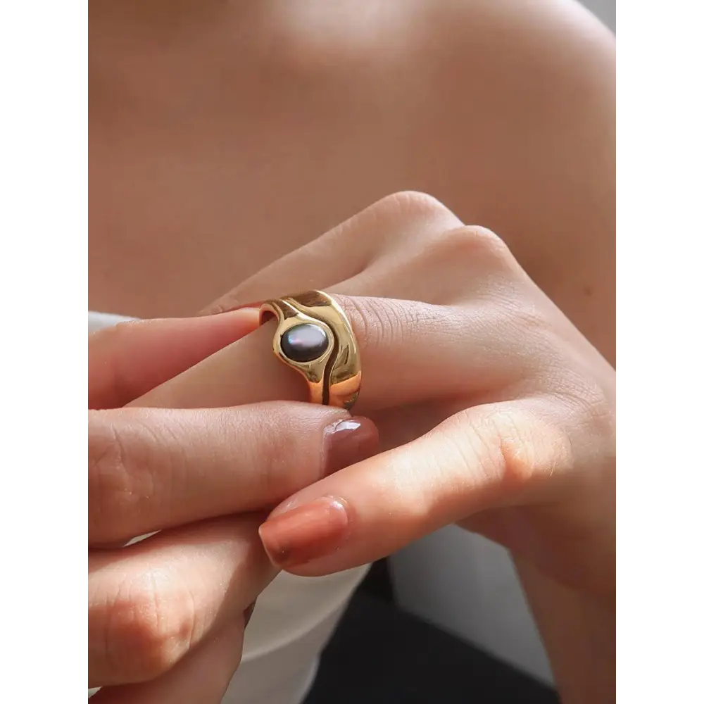 Flânerie by MAIQ - Alouette 18K Gold Non-Tarnish Stone Wave Ring