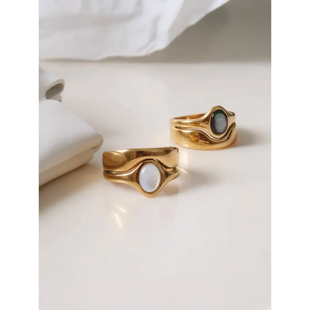 Flânerie by MAIQ - Alouette 18K Gold Non-Tarnish Stone Wave Ring