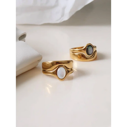 Flânerie by MAIQ - Alouette 18K Gold Non-Tarnish Stone Wave Ring