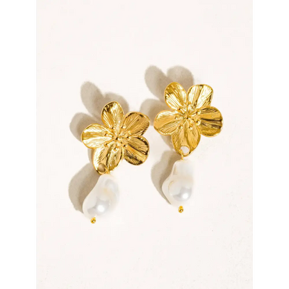 Flânerie by MAIQ - Cypress 18K Gold Non-Tarnish Flower Pearl Earring Yellow