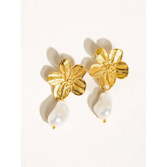 Flânerie by MAIQ - Cypress 18K Gold Non-Tarnish Flower Pearl Earring Yellow