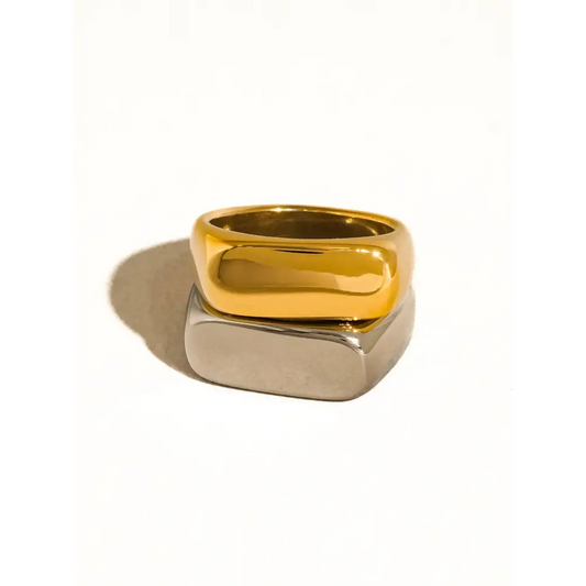 Flânerie by MAIQ - Glayce 18K Gold Non-Tarnish Classic Signet Ring Yellow