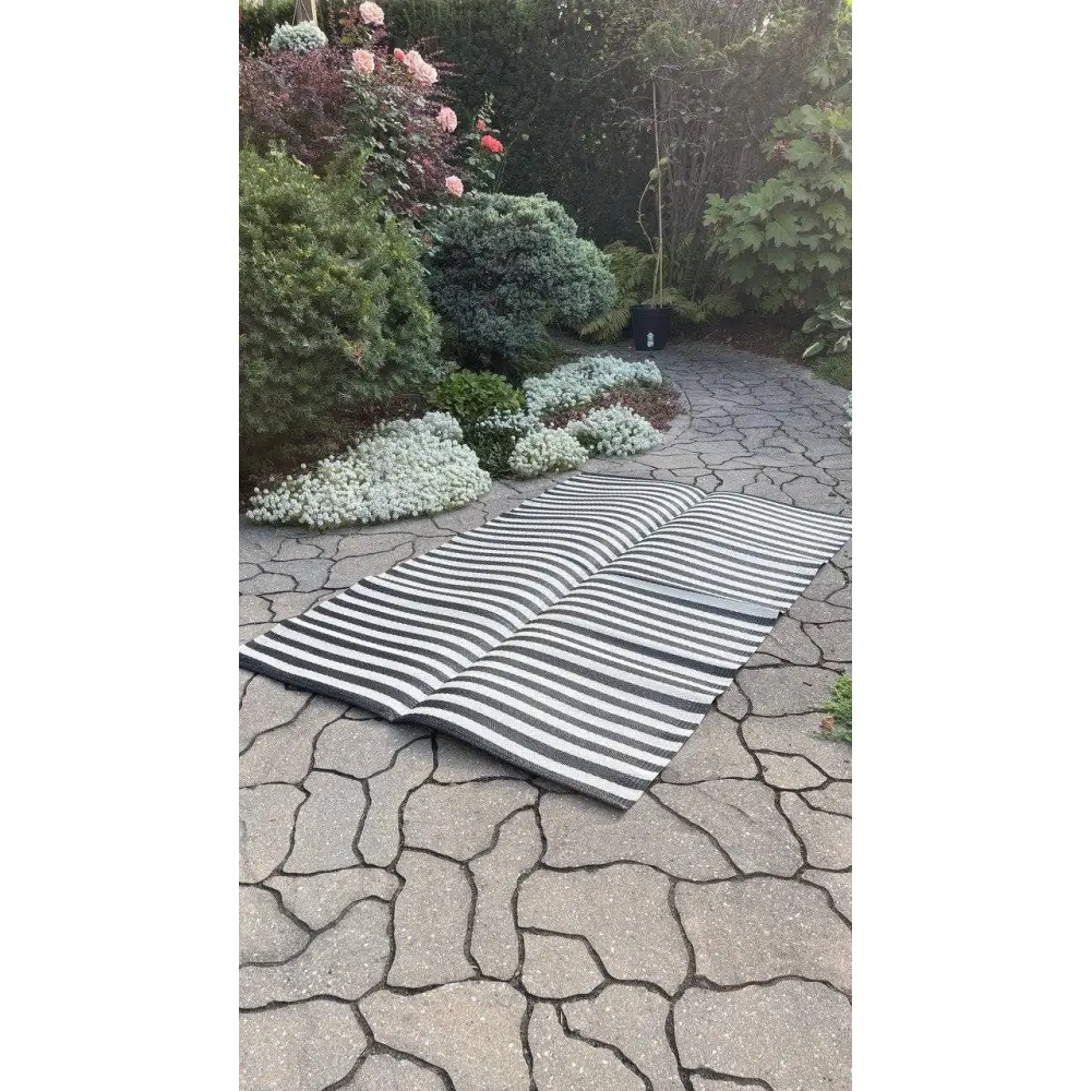 Forpost Trade Inc - Striped Outdoor Rug 4’х6’