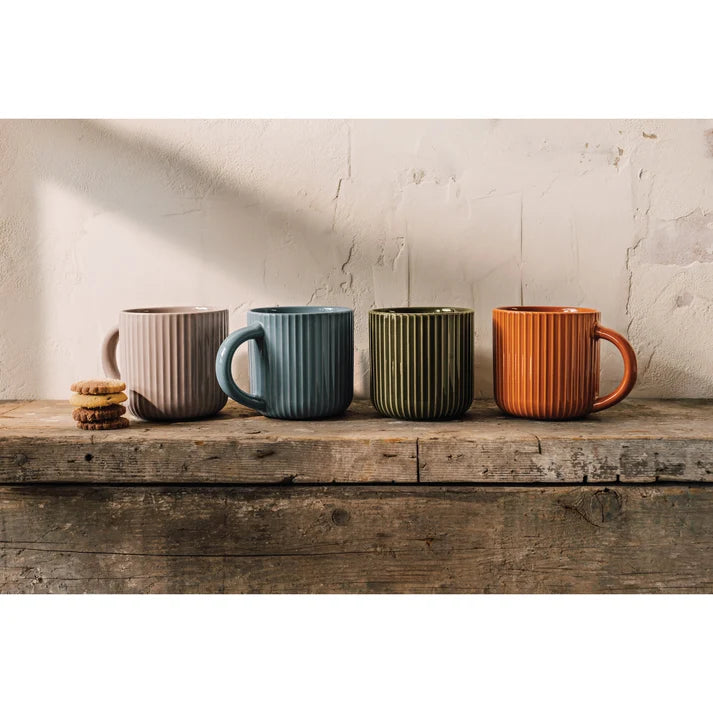 Fluted Mug Driftwood shown alongside the matching Olive Branch mug – PABOOM