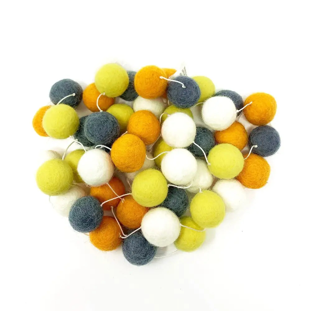 Felted Ball Garland Fall Festive - PABOOM
