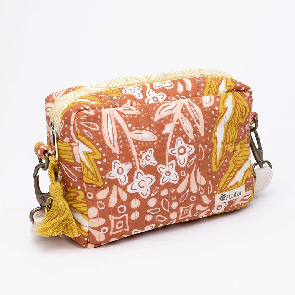 Amelia Quilted Crossbody - PABOOM