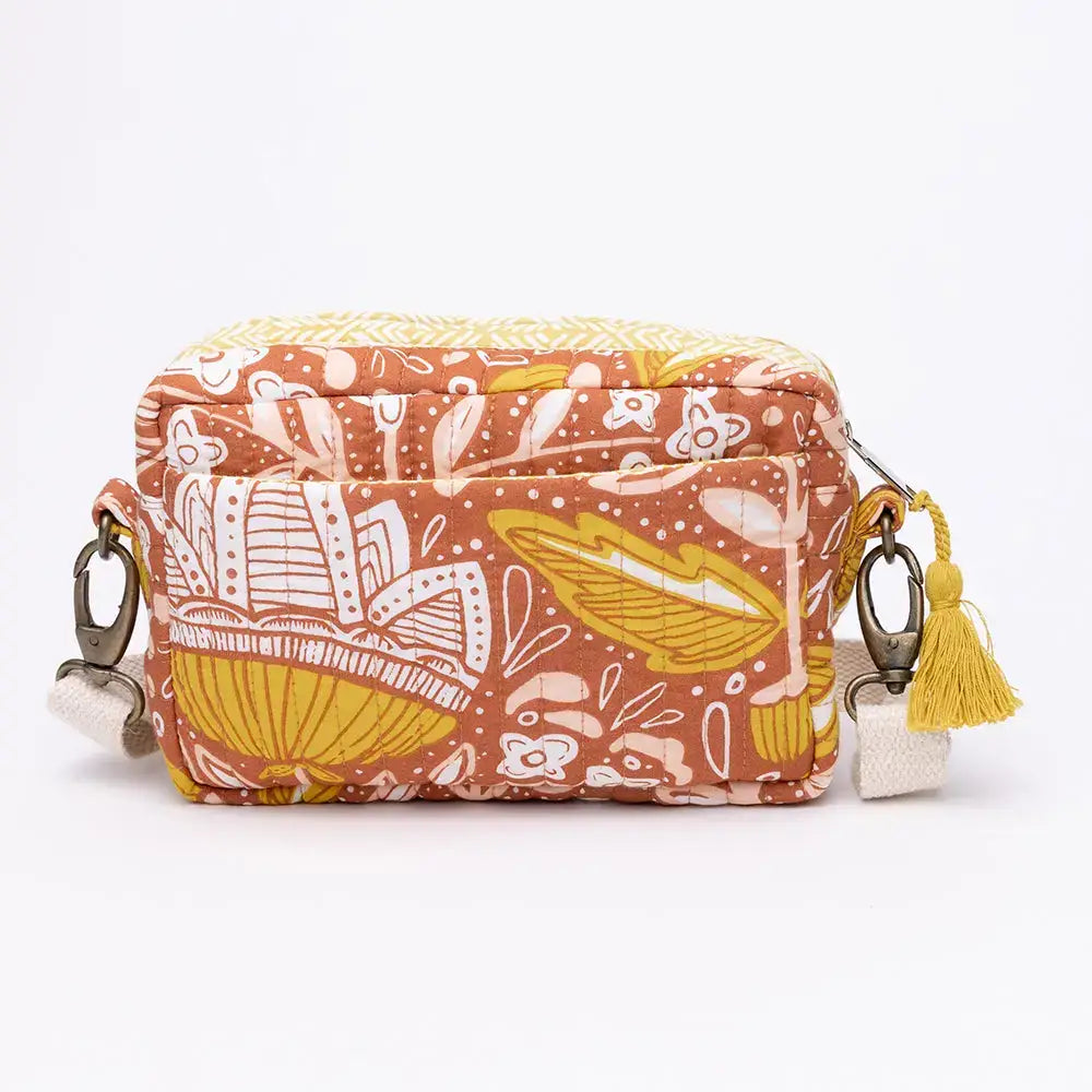 Amelia Quilted Crossbody - PABOOM