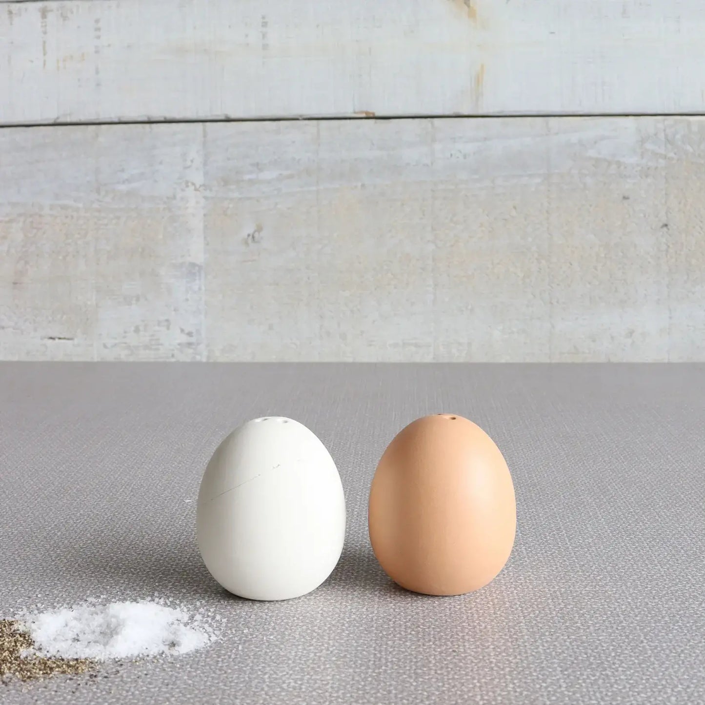 Egg Salt + Pepper Set