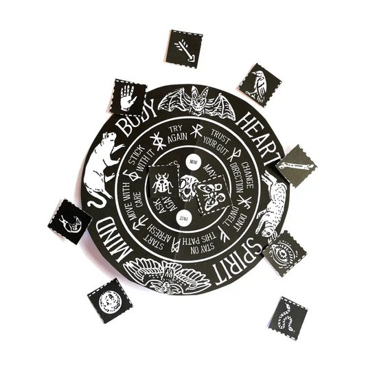 Hissing Mink - Pocket Divination Card