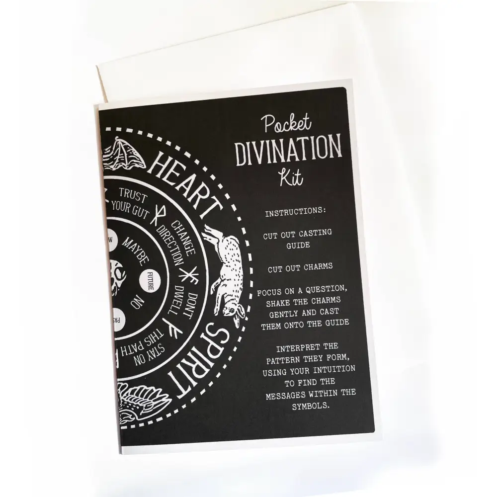 Hissing Mink - Pocket Divination Card