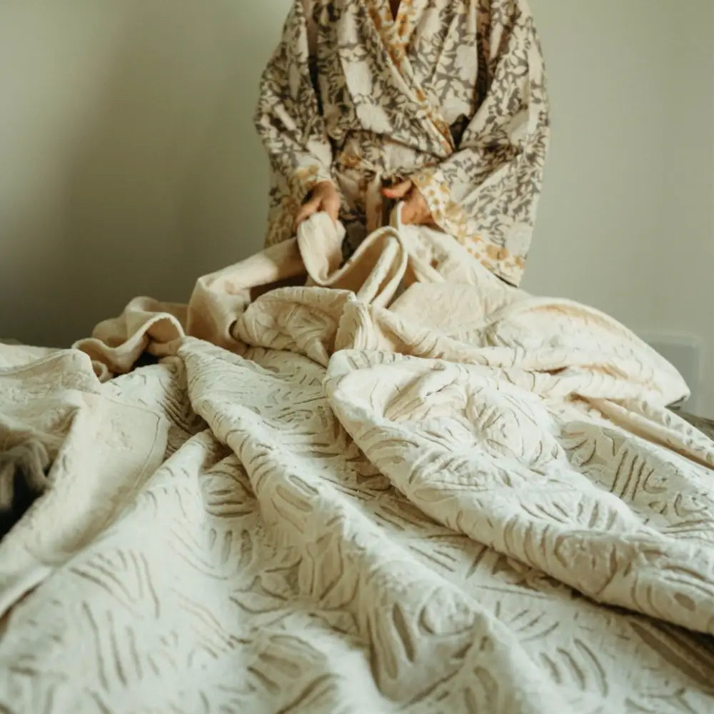 Mari Cutwork Bed Blanket - PABOOM