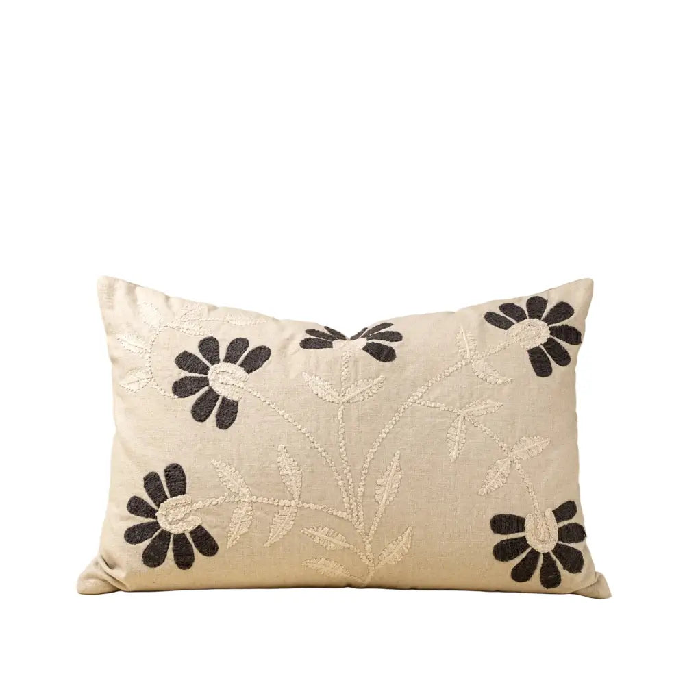Indaba - Petal Pillow 16x24’’ Charcoal