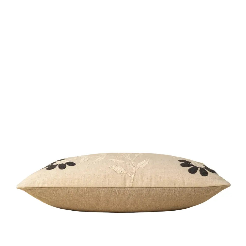 Indaba - Petal Pillow 16x24’’ Charcoal