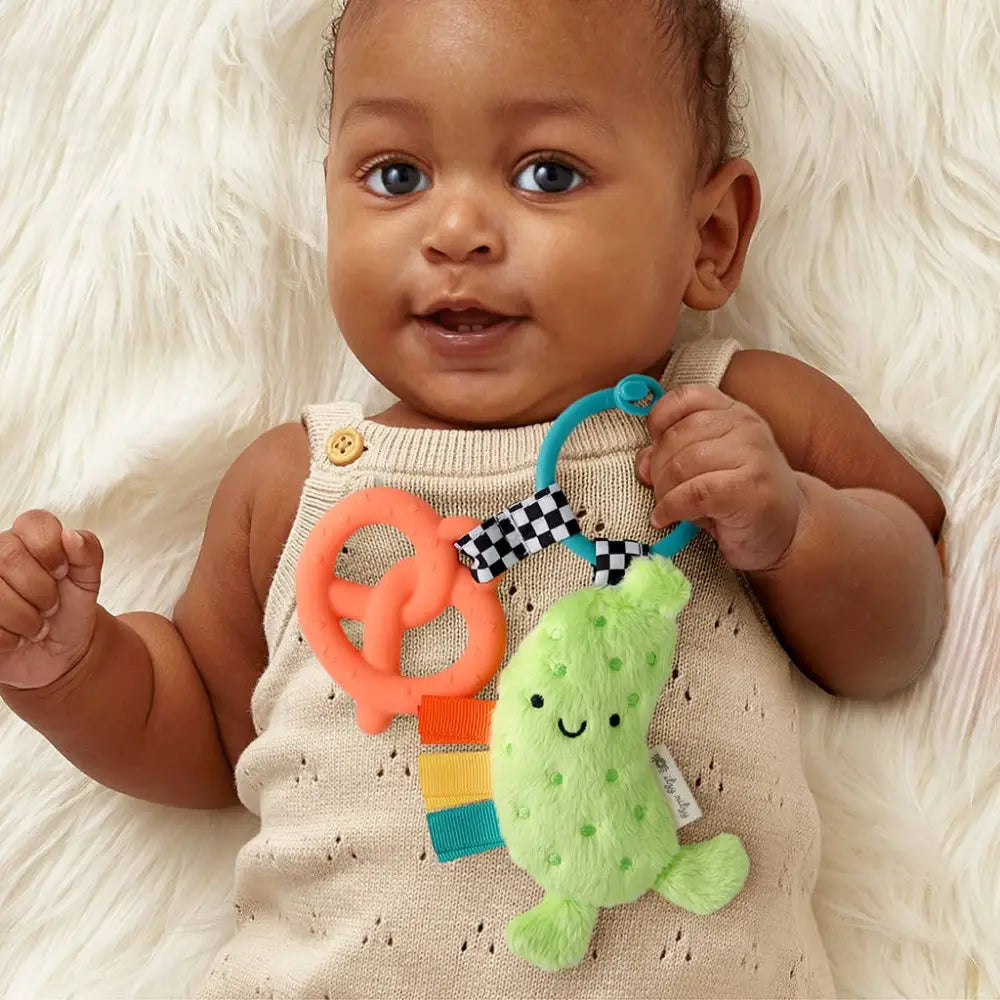 Itzy Pal™ Plush + Teether - Pickle