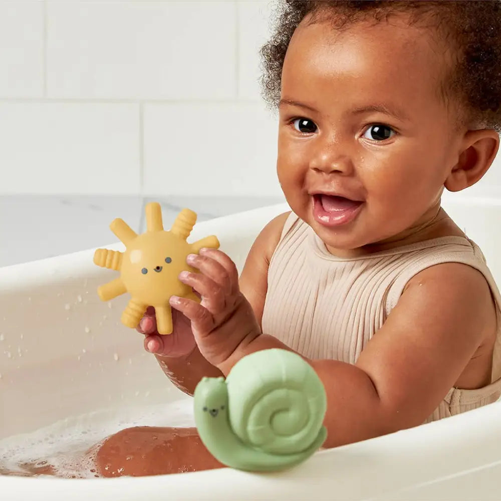 Itzy Ritzy Canada - Squirt™ 4-Pack of Soft Bath Toys