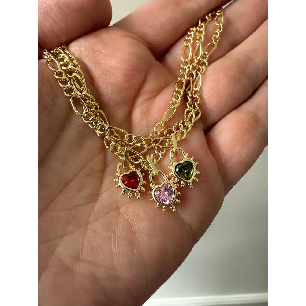 Junk Jewels Ltd - Ruby Heart Chunky Figaro Necklace Gold