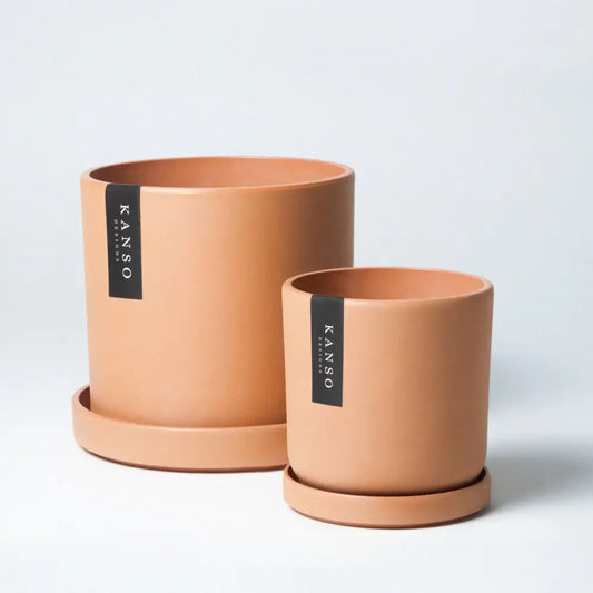 Kanso Designs Planter + Saucer 7” - Dusted Clay