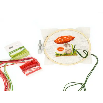 Mini Embroidery Kit Mushroom - PABOOM