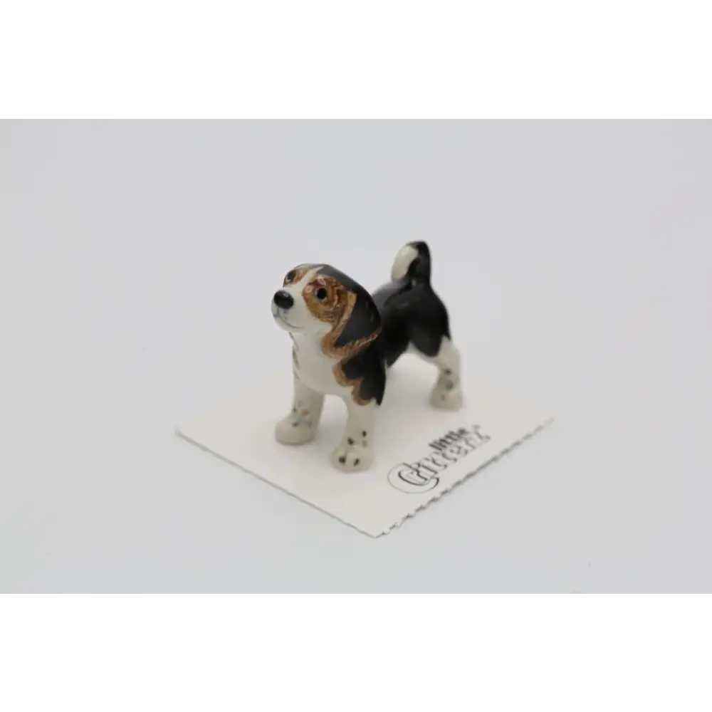 Baxter Beagle Porcelain Miniture - PABOOM