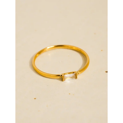 Maiq Accessories - Côme Minimalist Thin CZ Ring Band