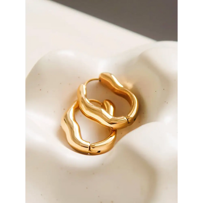 Maiq Accessories - Darcy Oval Hoop Earring Yellow Gold