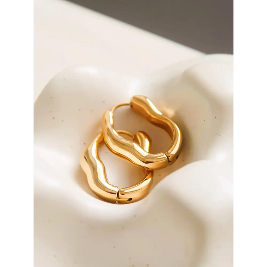 Maiq Accessories - Darcy Oval Hoop Earring Yellow Gold