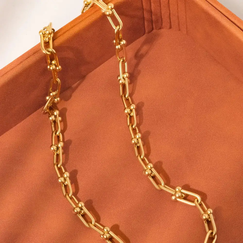 Denise  Bold Chain Necklace - PABOOM
