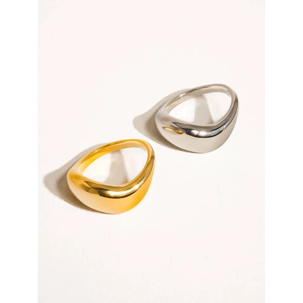 Erin 18K Non-Tarnish Classic Wavy Band - Yellow Gold