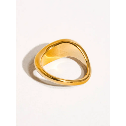 Erin 18K Non-Tarnish Classic Wavy Band - Yellow Gold
