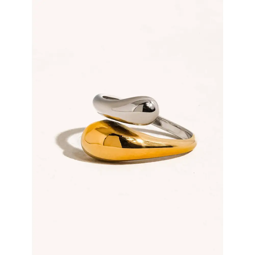 Gabrielle 18K Gold Non-Tarnish Open Twist Ring - PABOOM