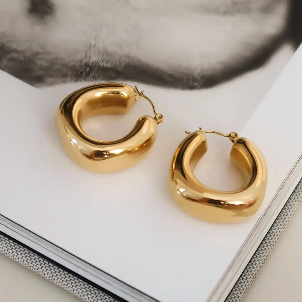 Hunter Gold Classic C Hoop Earrings - PABOOM